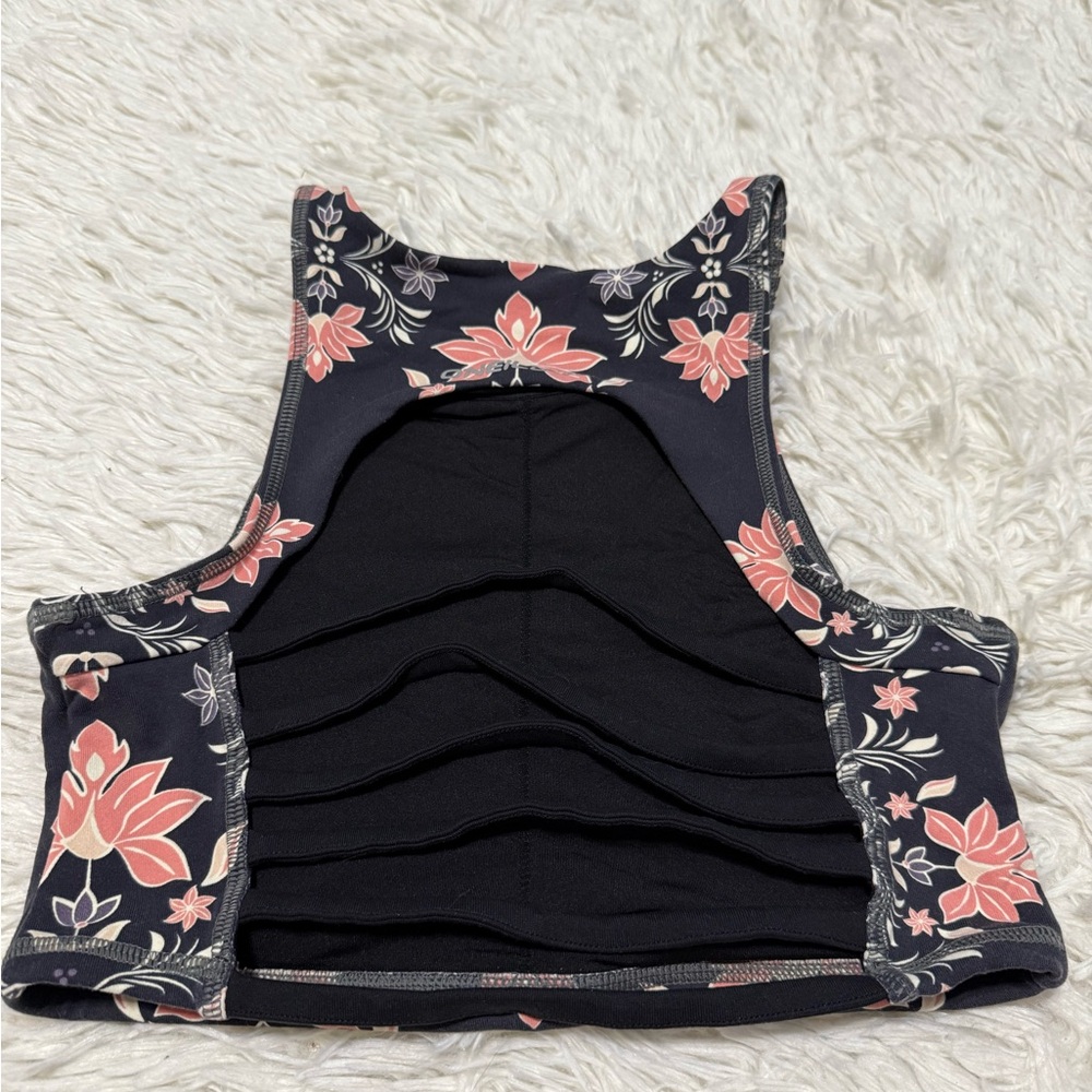 O'Neill 365 Clara Sports Bra Black Pink Floral High Neck Strappy Back Small - Picture 3 of 6